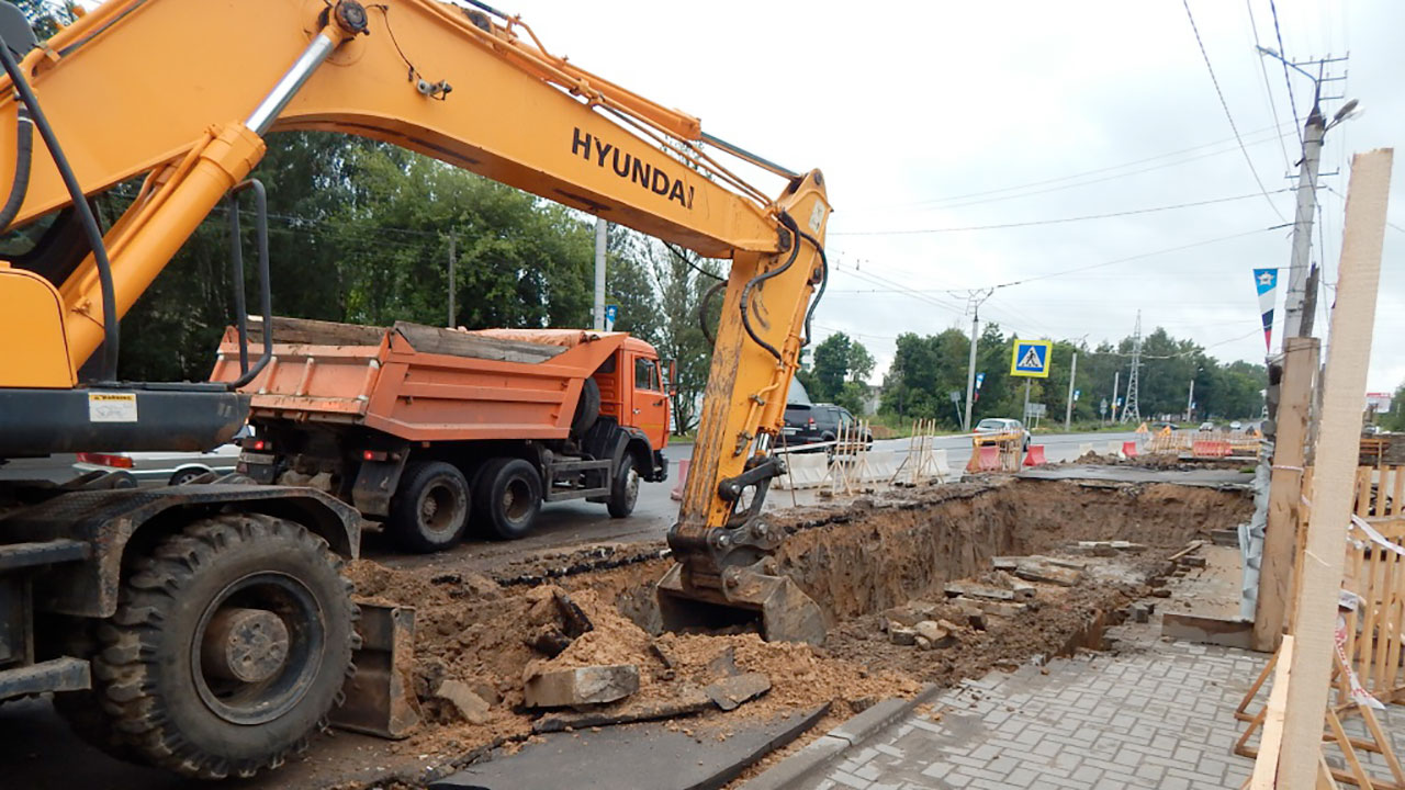 В Смоленске дополнительно заменят 2,6 км тепловой сети в 2017 году